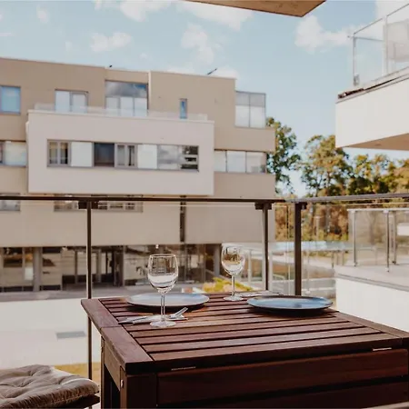 New Exclusive 2bd By The Sea